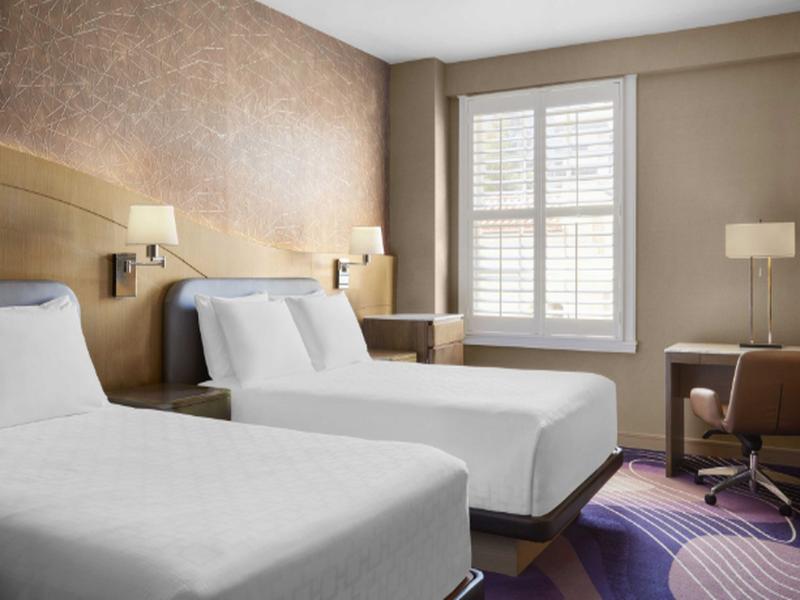 Pasadena Hotel & Pool image
