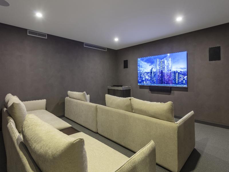 Avani Melbourne Central Residences image