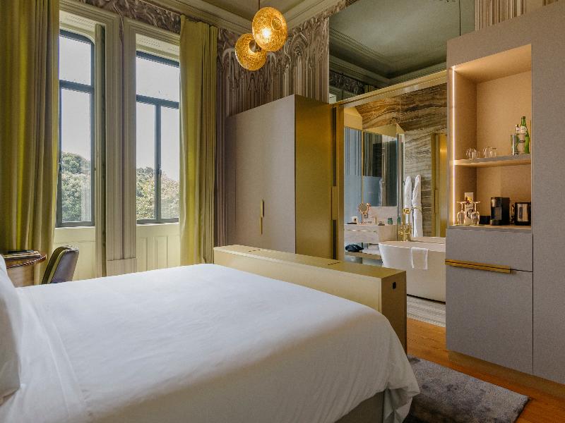 Vila Foz Hotel & Spa image