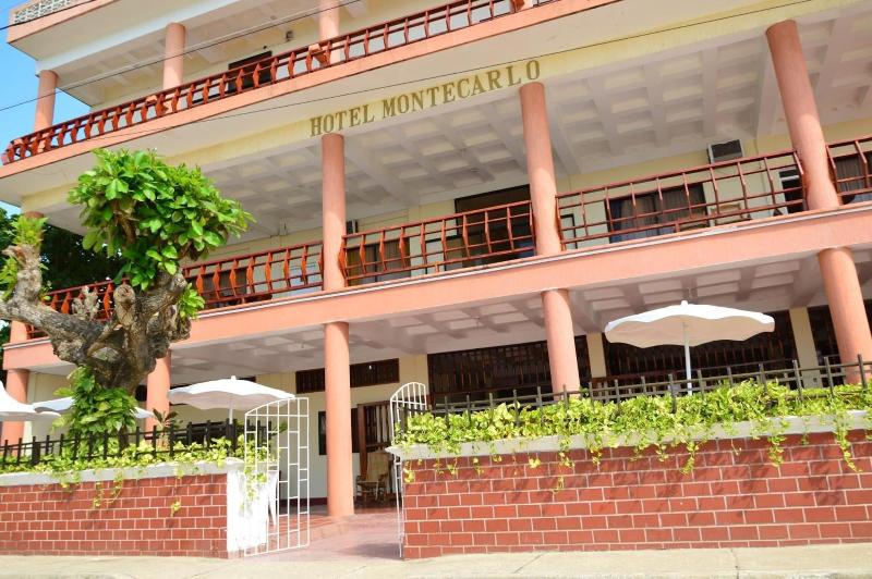 Hotel Montecarlo image