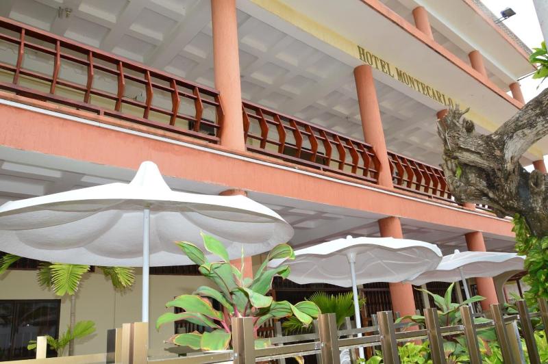Hotel Montecarlo image