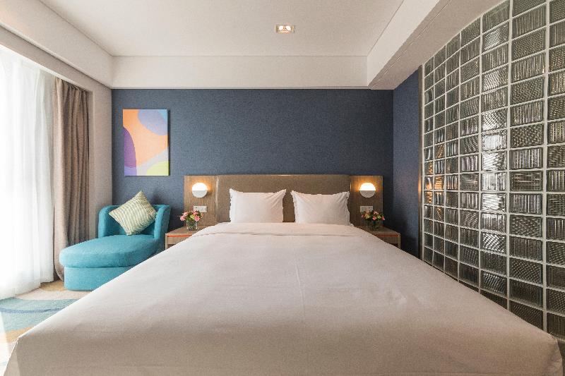 Holiday Inn Express Xichang City Center image