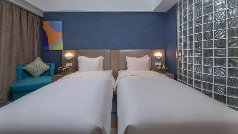 Holiday Inn Express Xichang City Center image