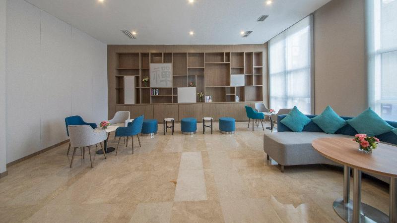 Holiday Inn Express Xichang City Center image