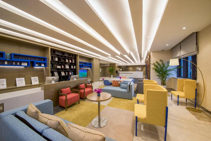 Holiday Inn Express Guian Yungu image