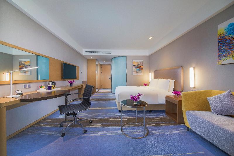 Holiday Inn Express Guian Yungu image