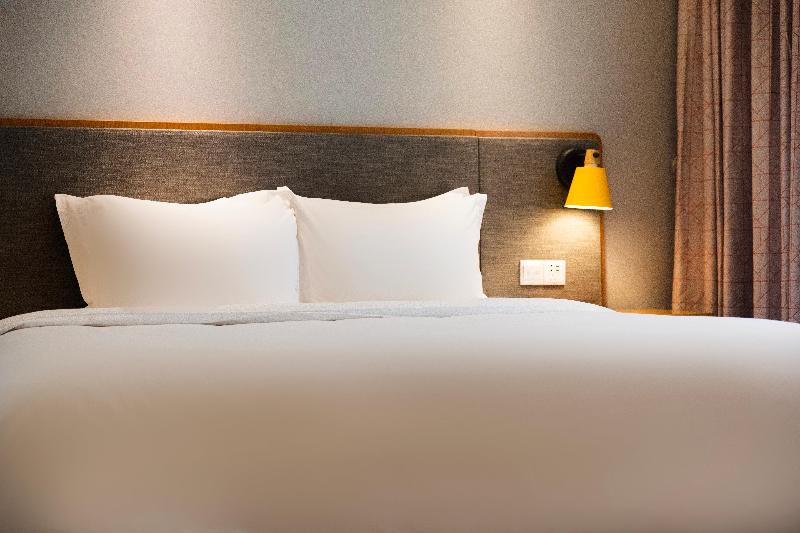 Holiday Inn Express Daocheng Yading image
