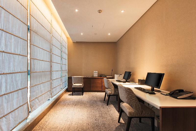 Holiday Inn Baoji Central image