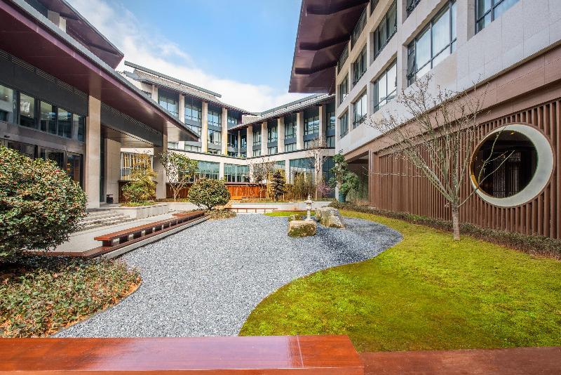 Holiday Inn Resort Yichun Mingyue Mountain image