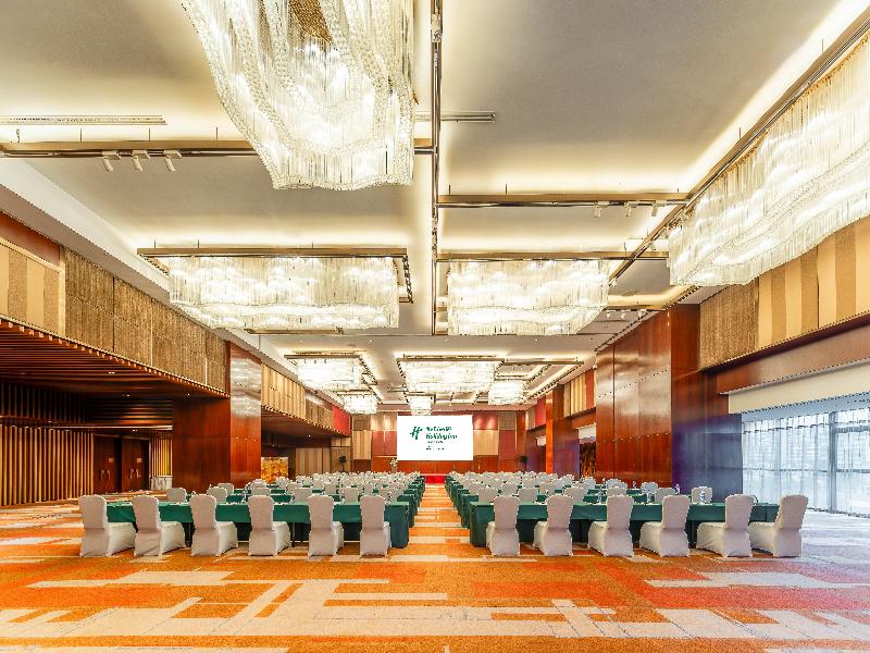 Holiday Inn Neijiang Riverside image