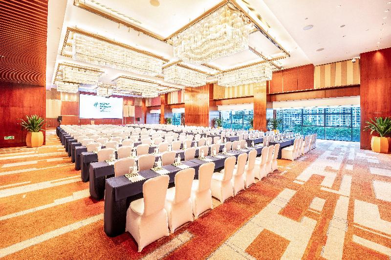 Holiday Inn Neijiang Riverside image
