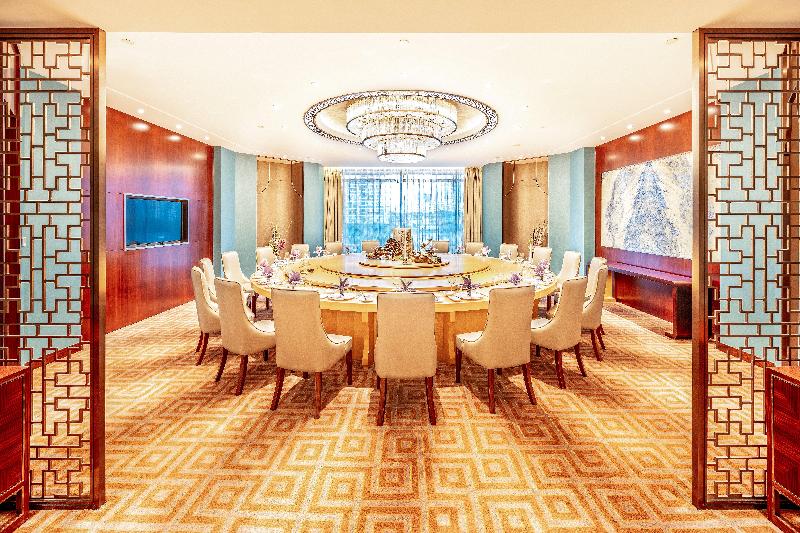 Holiday Inn Neijiang Riverside image