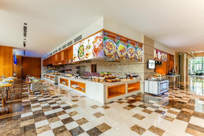 Holiday Inn Neijiang Riverside image