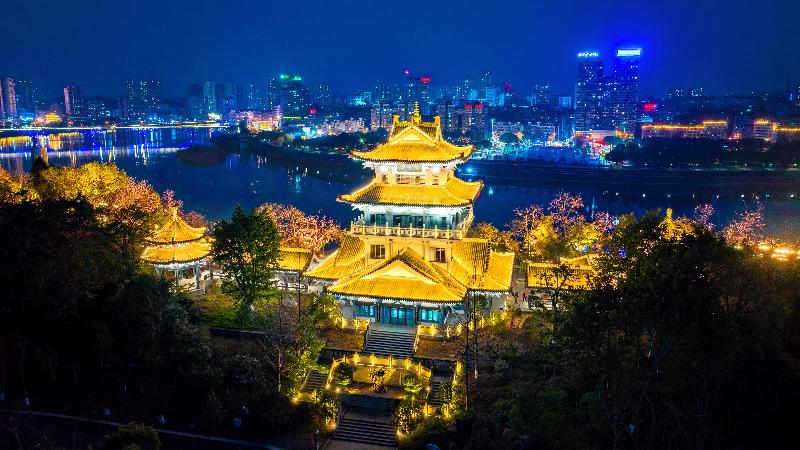 Holiday Inn Neijiang Riverside image