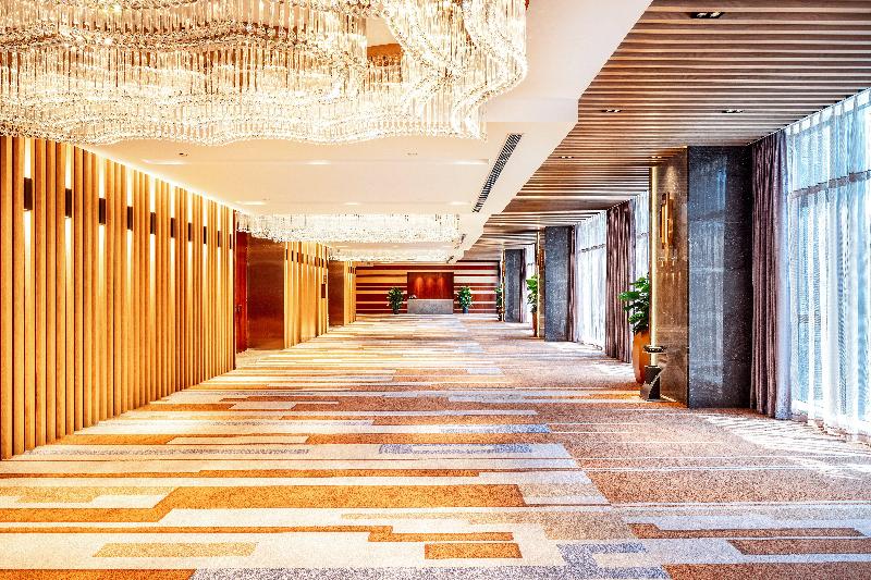 Holiday Inn Neijiang Riverside image