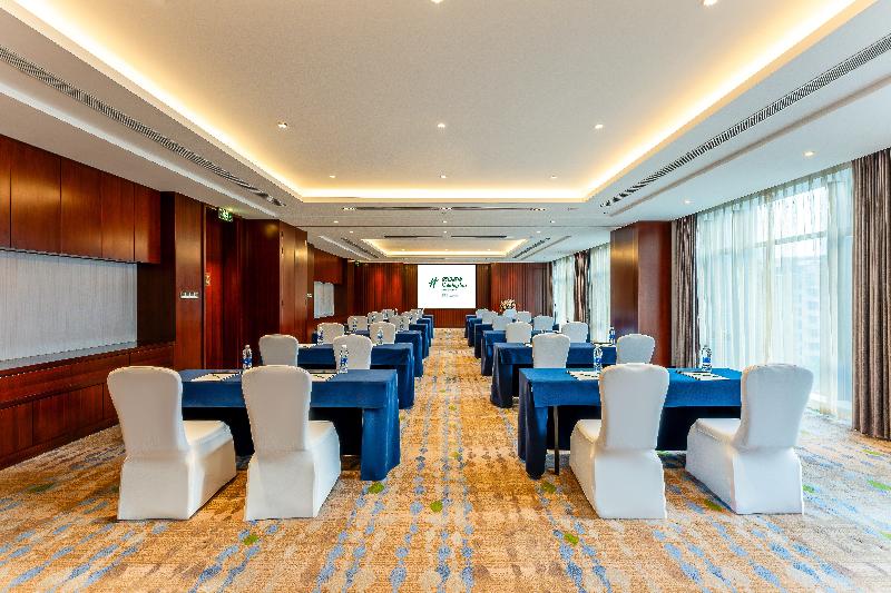 Holiday Inn Neijiang Riverside image