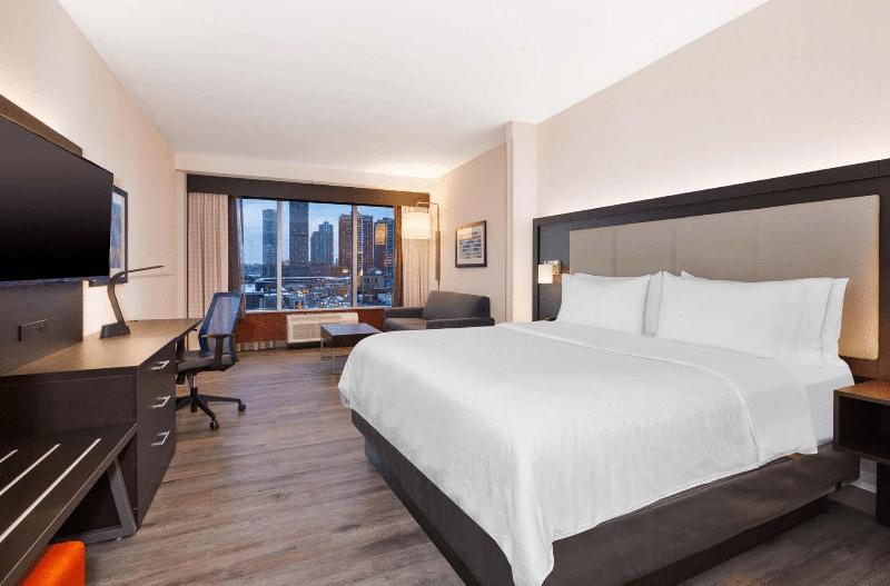 Holiday Inn Express Jersey City - Holland Tunnel - Image 7