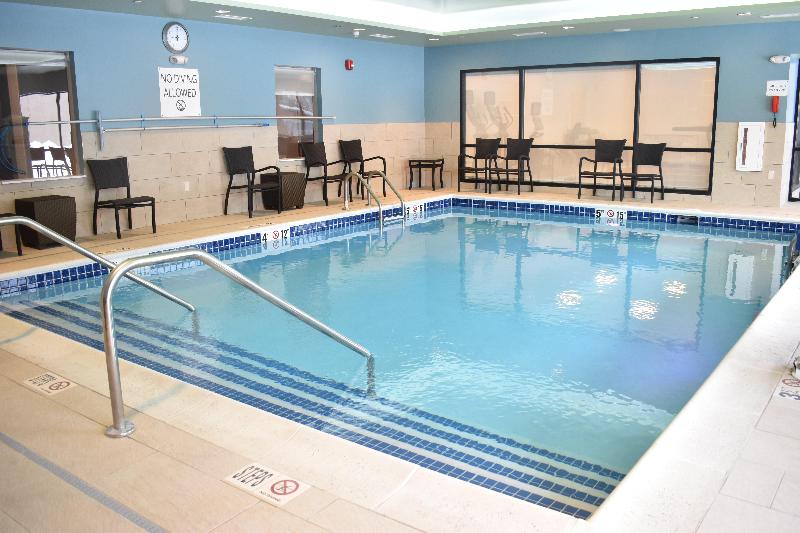 Holiday Inn Express & Suites Boston South-Randolph image