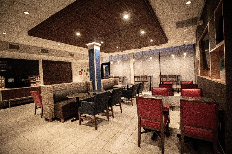 Holiday Inn Express & Suites Boston South-Randolph image