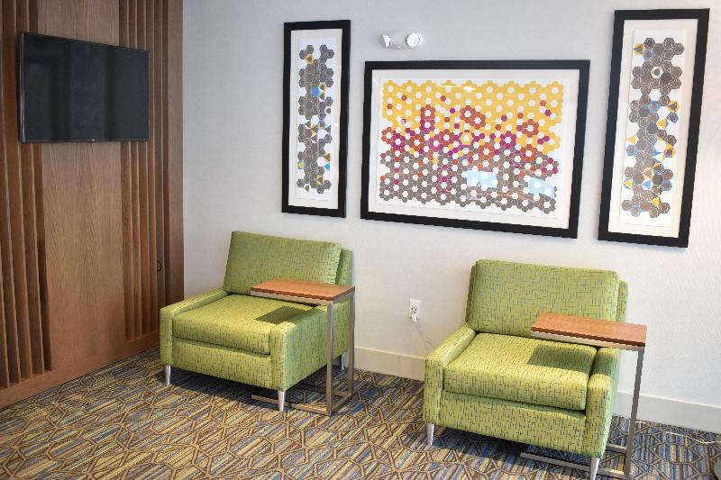 Holiday Inn Express & Suites Boston South-Randolph image