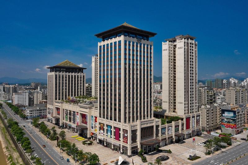 Sheraton Yunfu Xinxing Hotel image