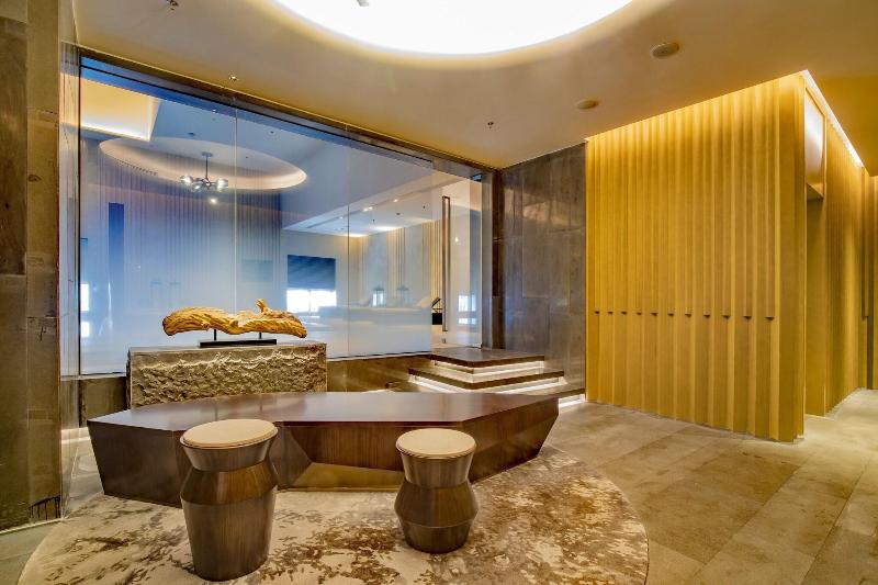 Sheraton Yunfu Xinxing Hotel image