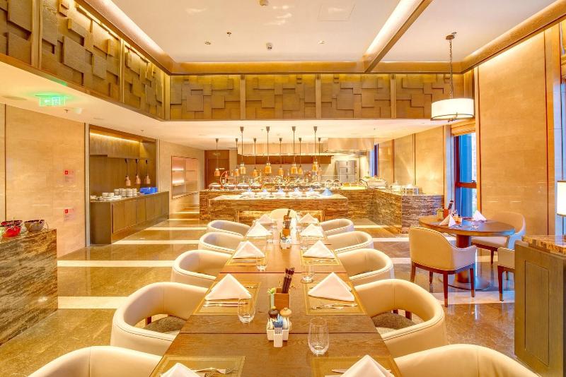 Sheraton Yunfu Xinxing Hotel image