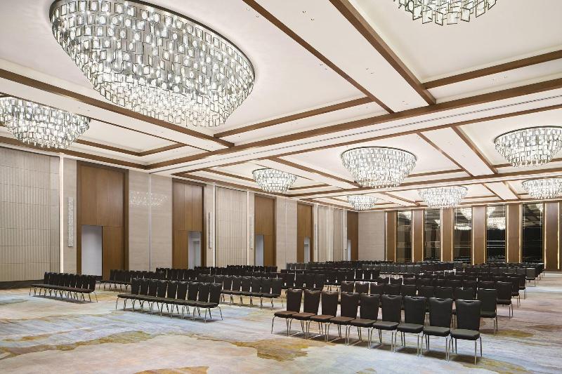 Sheraton Yunfu Xinxing Hotel image