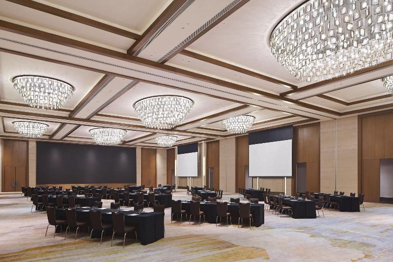 Sheraton Yunfu Xinxing Hotel image