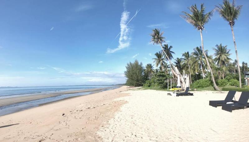 SEAnery Beach Resort