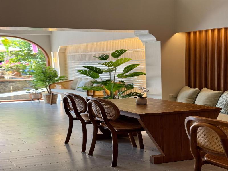 Old Town Chiangmai Boutique