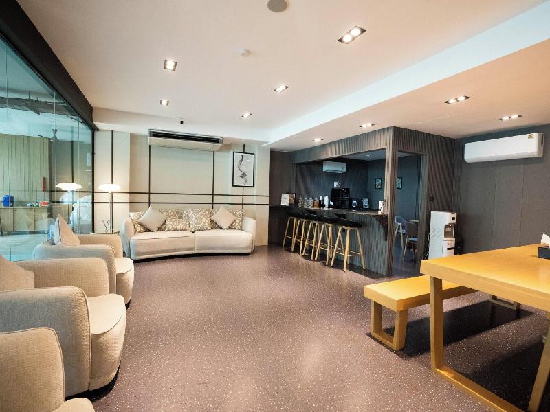 Infinite Hotel at Ratchada image