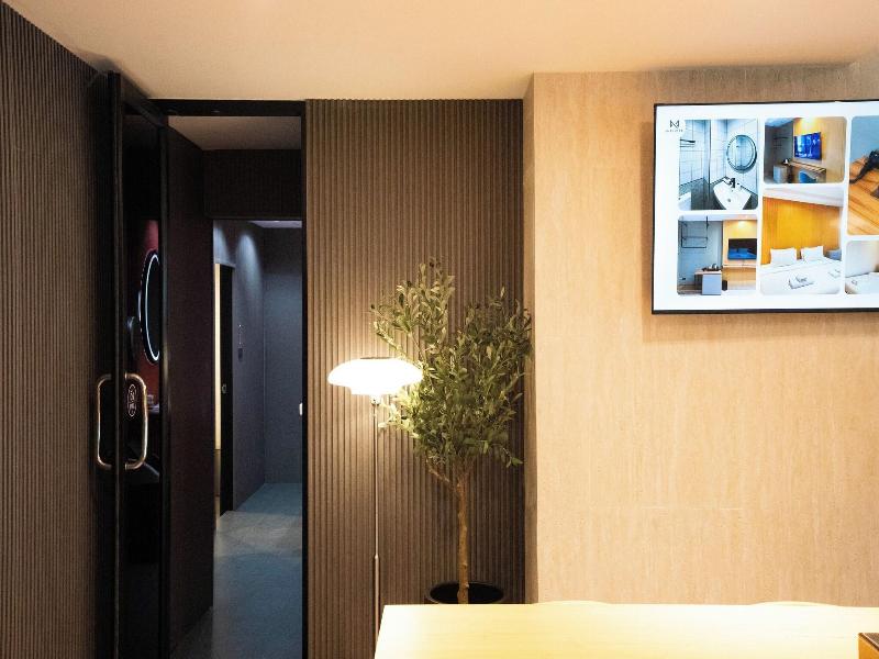 Infinite Hotel at Ratchada image