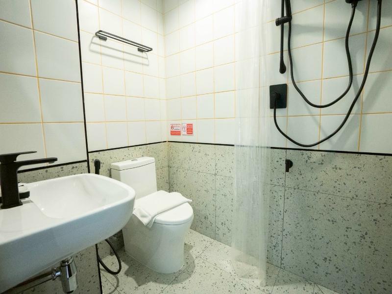 Infinite Hotel at Ratchada image