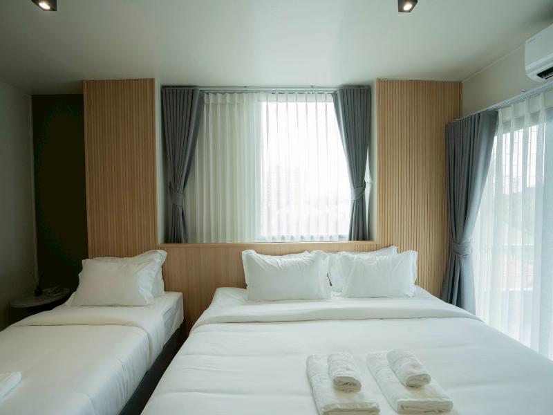 Infinite Hotel at Ratchada image