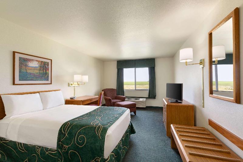 Travelodge by Wyndham Sharon Springs image 5