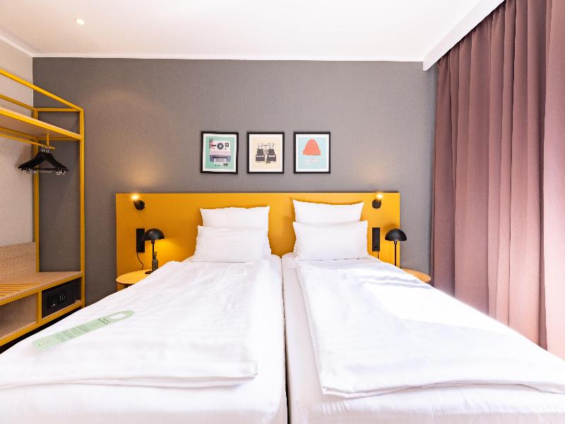 Garner Hotel Cologne East image