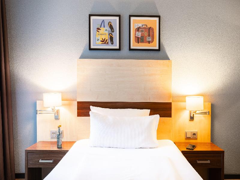 Garner Hotel Cologne Porz - Airport , by IHG image