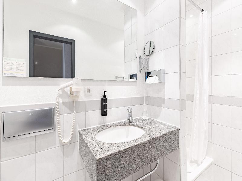 Garner Hotel Cologne Porz - Airport , by IHG image