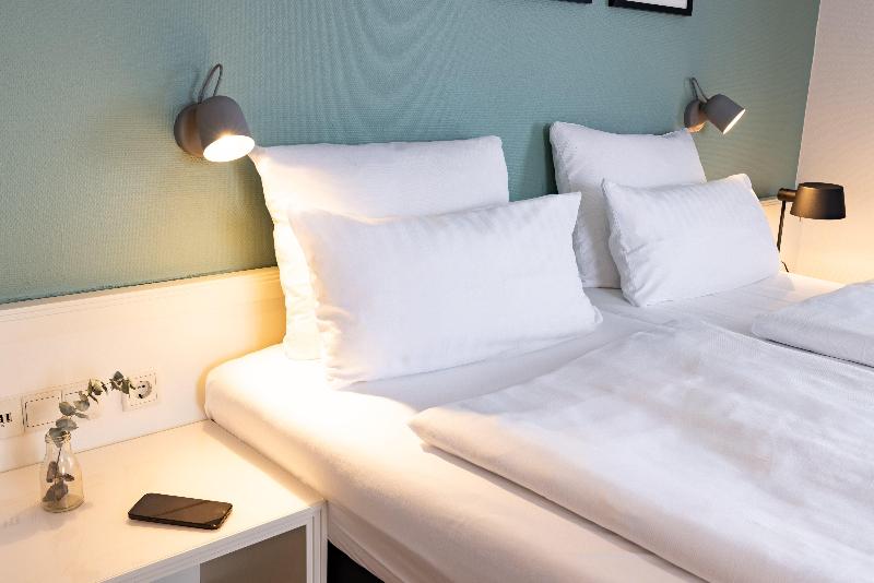 Garner Hotel Aschaffenburg By Ihg image