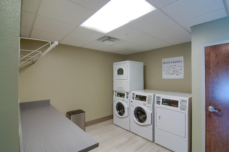 Holiday Inn Express & Suites Mobile-University Are image