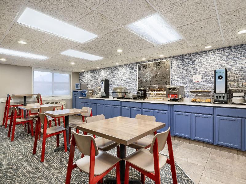 Americinn By Wyndham Valley City Conference Center
