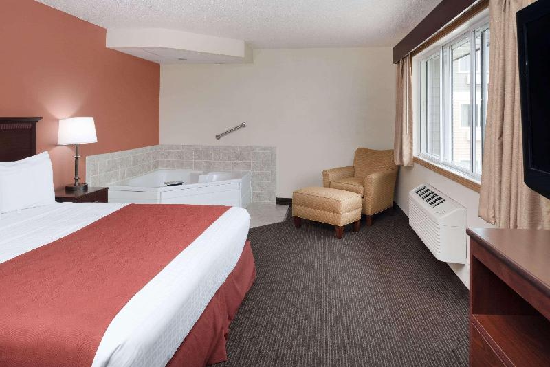 Americinn By Wyndham Valley City Conference Center image