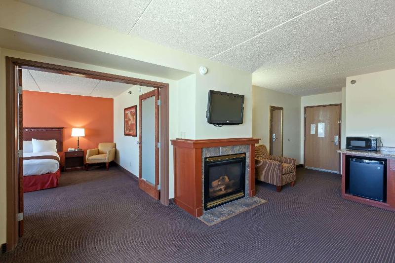Americinn By Wyndham Valley City Conference Center image