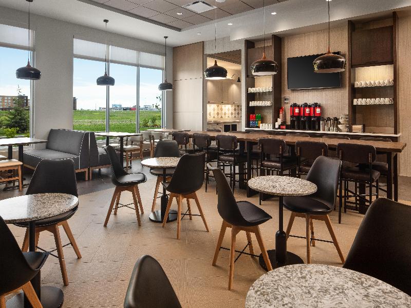Hyatt Place Calgary Airport