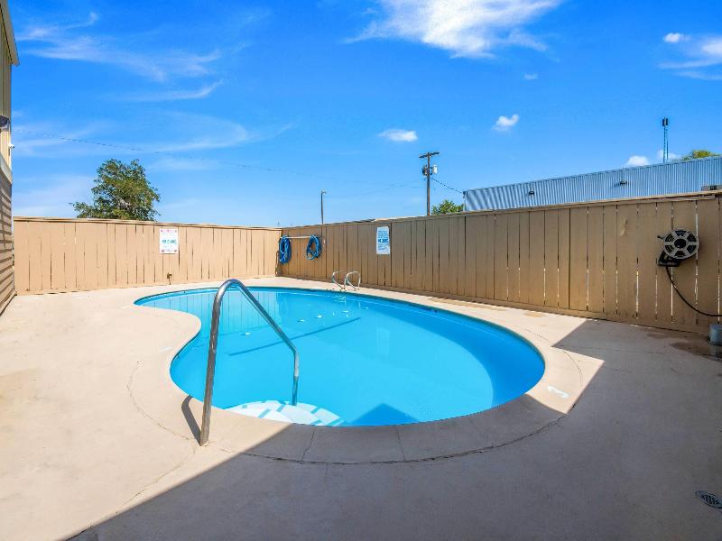 Econo Lodge Umatilla Columbia River Area image