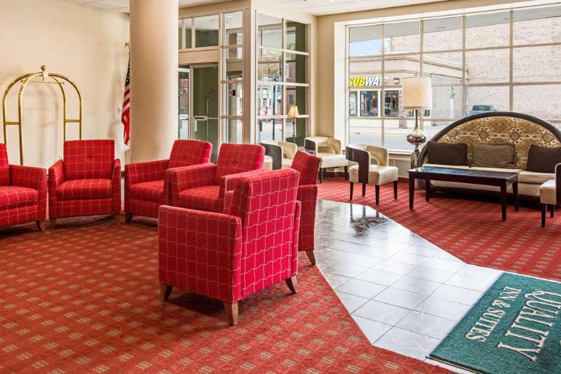 Quality Inn & Suites Eveleth image