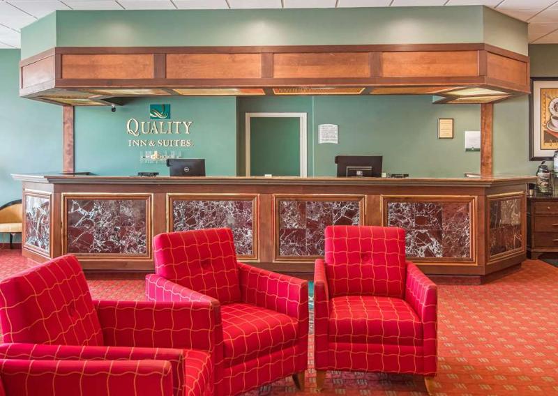Quality Inn & Suites Eveleth image