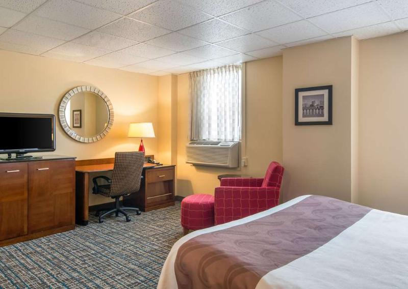 Quality Inn & Suites Eveleth image