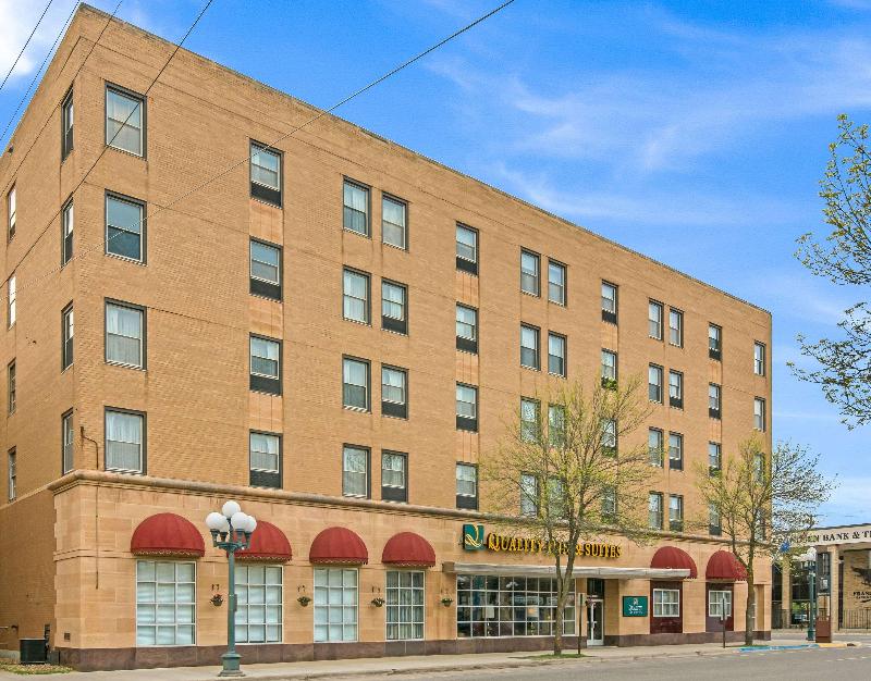 Quality Inn & Suites Eveleth image